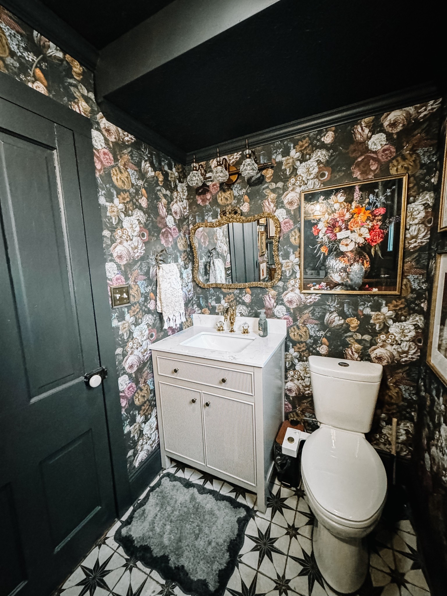 Moody bathroom design
#bathroomdecor #wallpaper #vanity #smallbathroom

#LTKStyleTip #LTKHome #LTKFindsUnder50