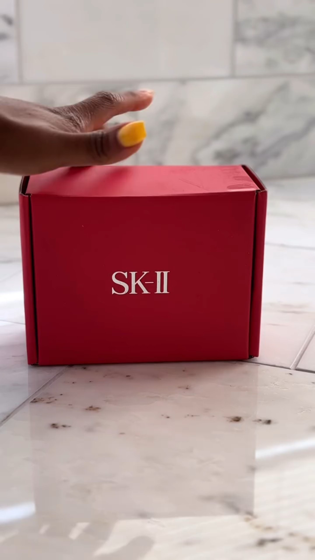 The most hydrating mask you’ll ever experience! @skii.usa 

Drenched in their exclusive ingredient, PITERA™, this gem delivers real results you’ll instantly see by starting to restore your skin of years of stubborn, visible skin barrier damage (a true culprit of early signs of visible aging).

This facial treatment mask works great for: 

♥️fine lines 
♥️ ☀️ spots 
♥️ uneven skin tone 
♥️ dullness & dryness 

Have you tried SK-II products? 

#SKIIGifted #gifted

#LTKselfcare #LTKBeauty #LTKOver40