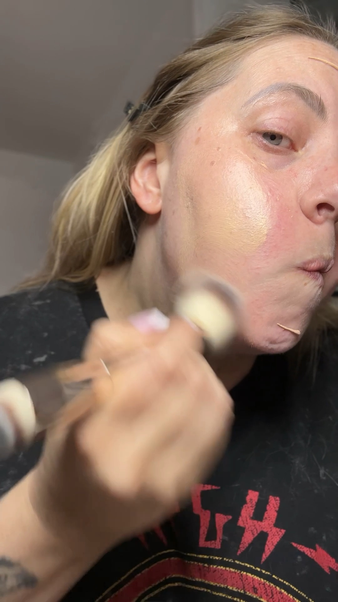 Summer makeup!

#LTKOver40 #LTKSeasonal #LTKBeauty