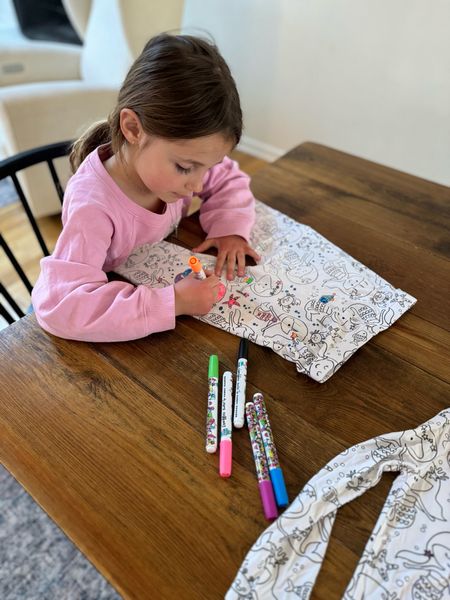 These pjs are soo cute! They can color them 😍 super cute gift idea 




#LTKkids #LTKfindsunder50 #LTKSeasonal