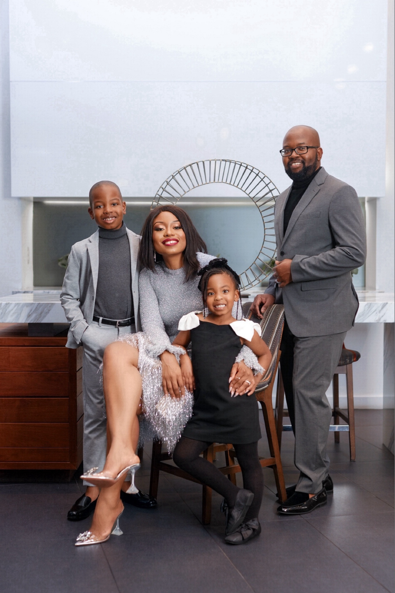 Family holiday photo

#familypicturea
#holidayseason

#LTKparties #LTKHoliday #LTKSeasonal