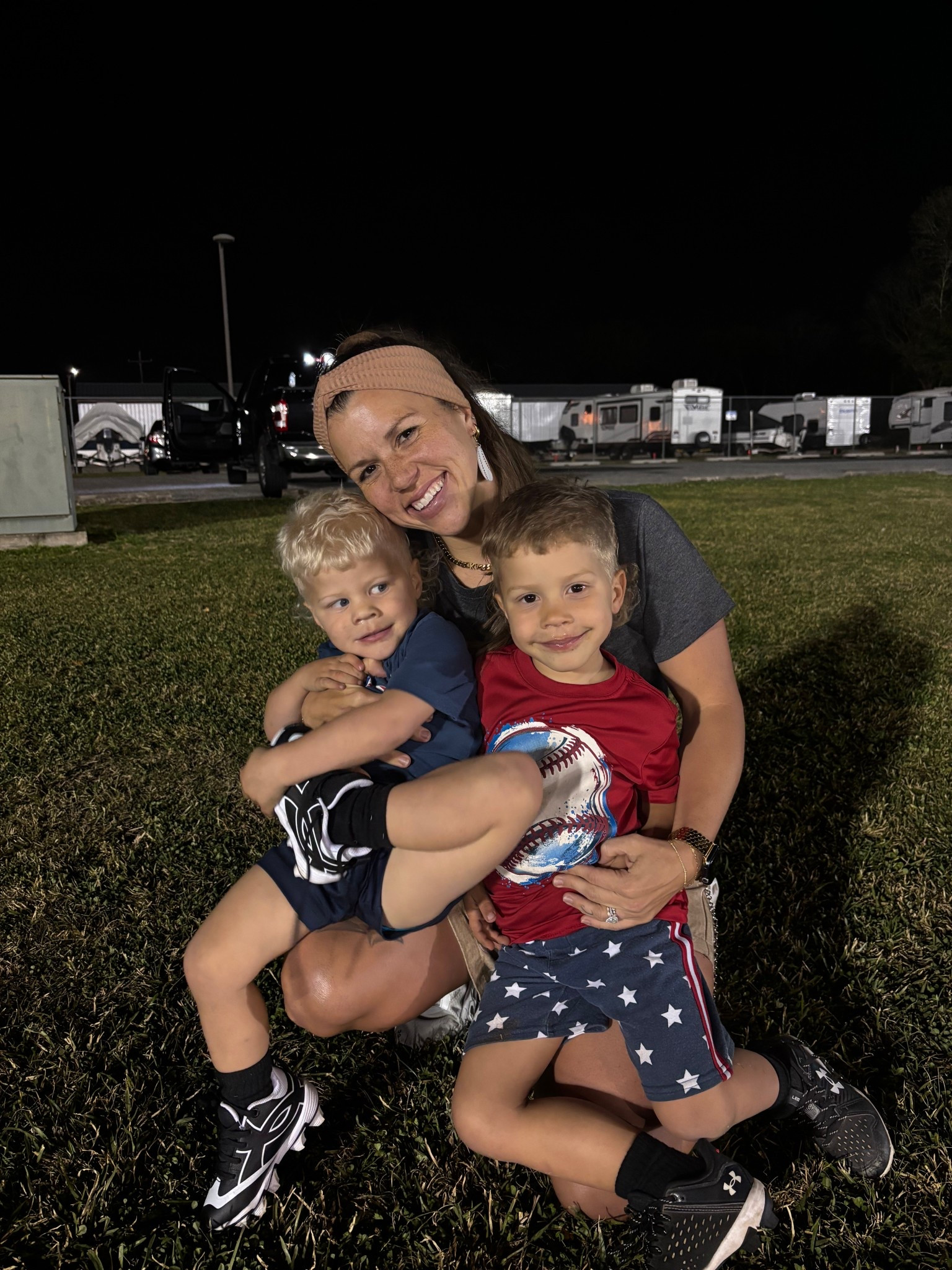 Baseball mom outfit! 

#LTKfitness #LTKsalealert

#LTKSeasonal