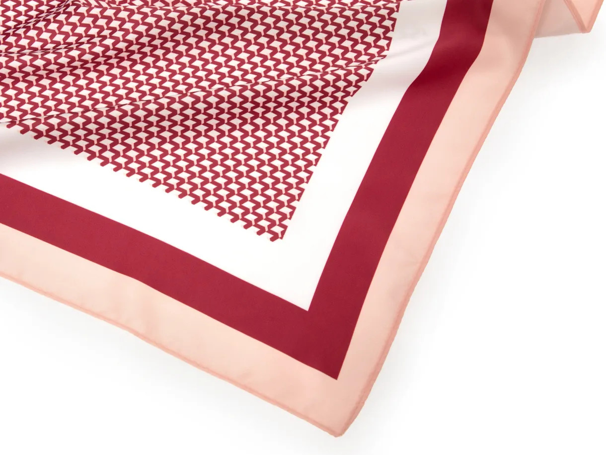 Lenço Medio Geometric VINHO - Lingeries perfeitas para você! | Loungerie: moda intima feminina | Loungerie (BR)