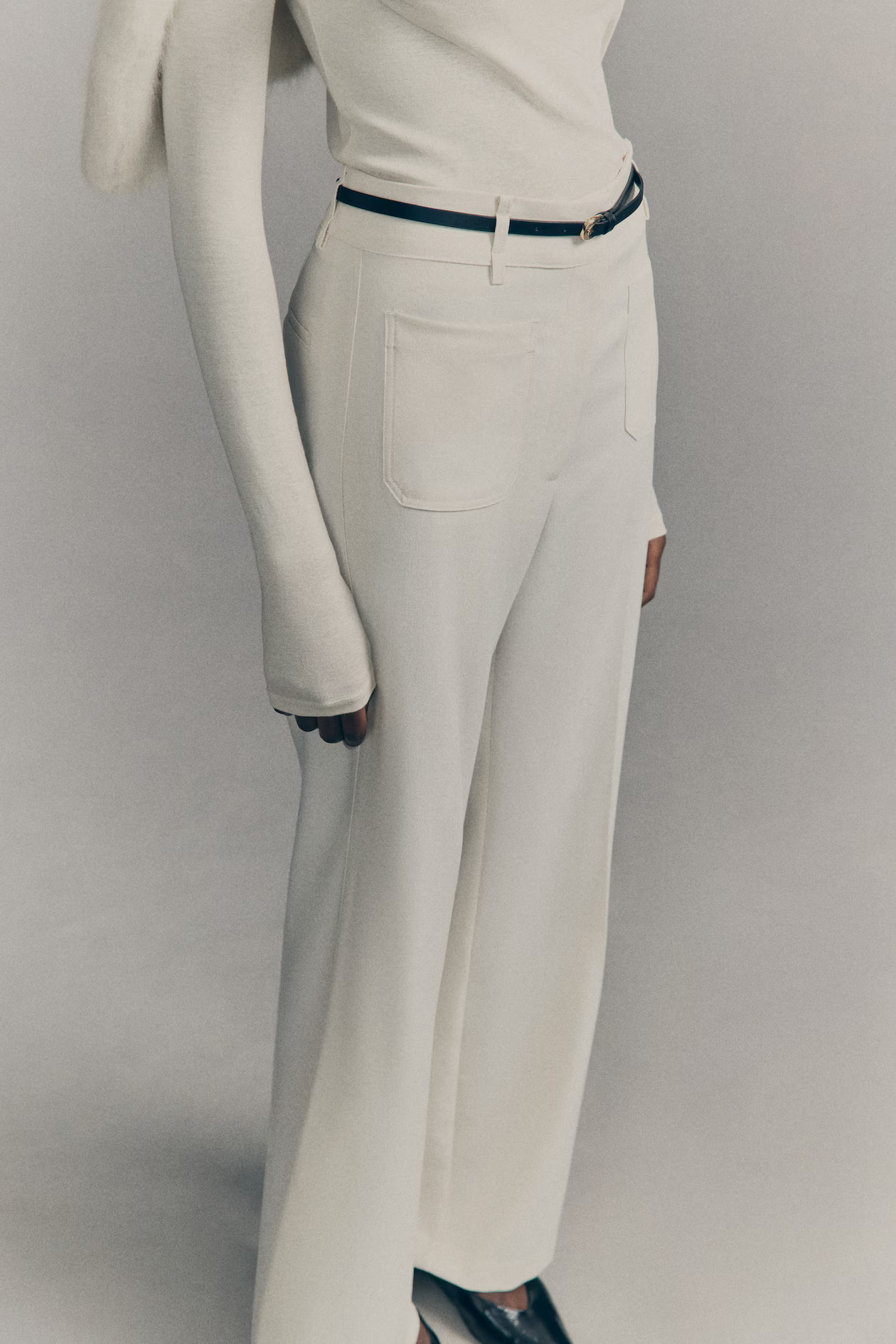 Flared belted trousers | H&M (UK, MY, IN, SG, PH, TW, HK)