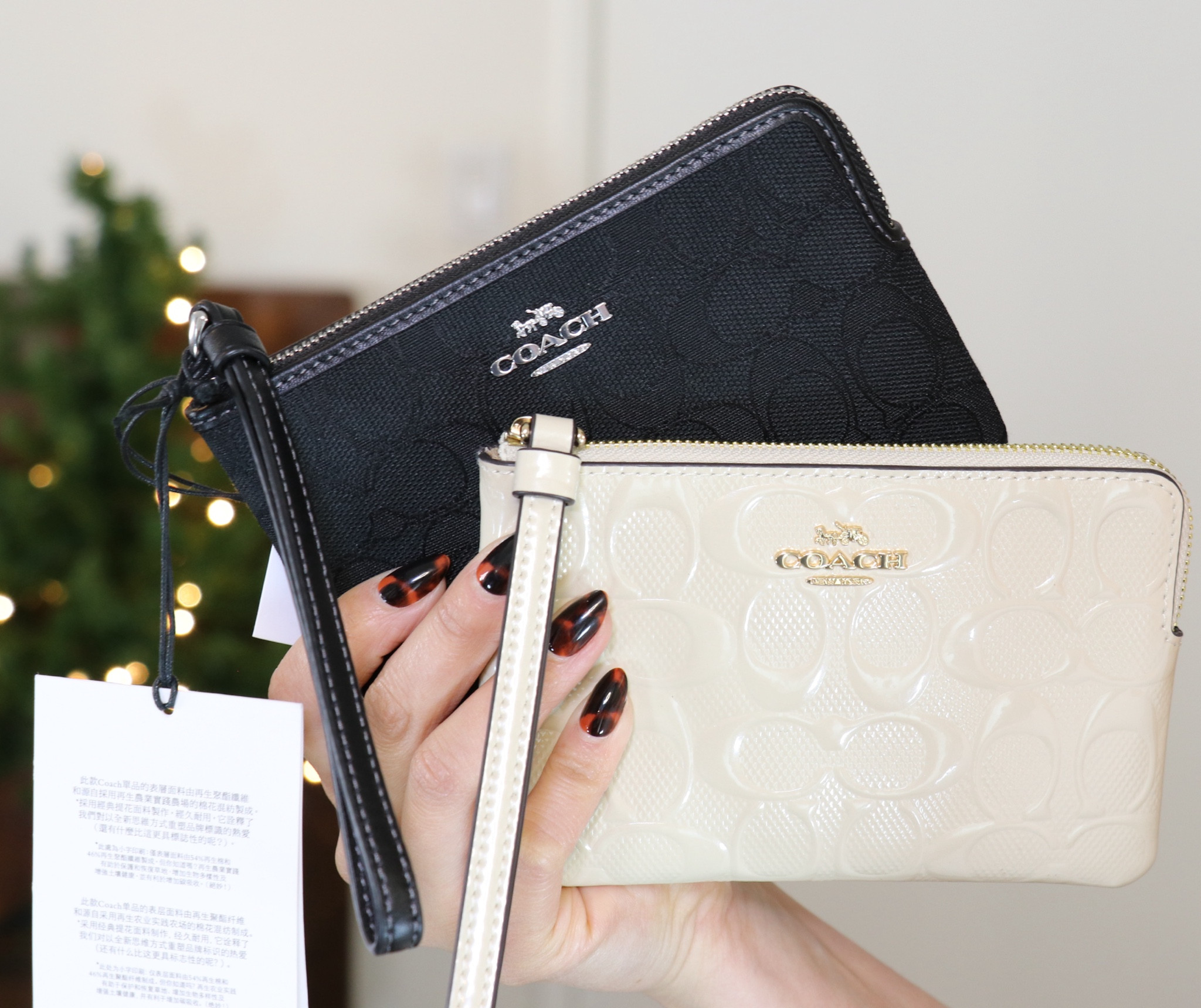 If you’re making a list, make sure to check Walmart.com twice! These authentic COACH wristlets are under $50 and come in a ton of different colors and material to choose from! #walmartfashion #coach 


#LTKCyberWeek #LTKHoliday #LTKGiftGuide