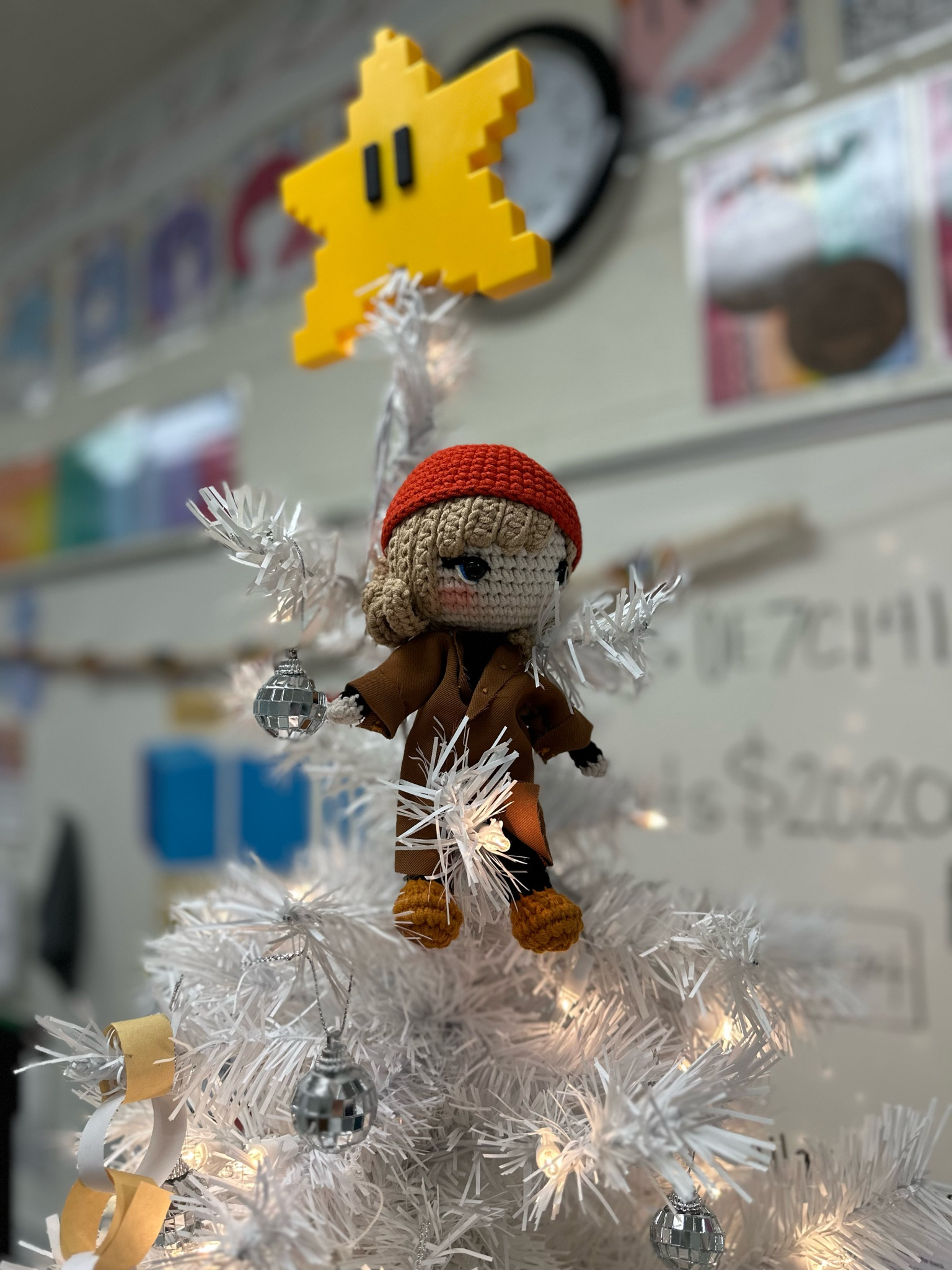 #christmas #taylorswift #swiftie #merrychristmas #merryswiftmas #mario #mariocart #discoball #disco