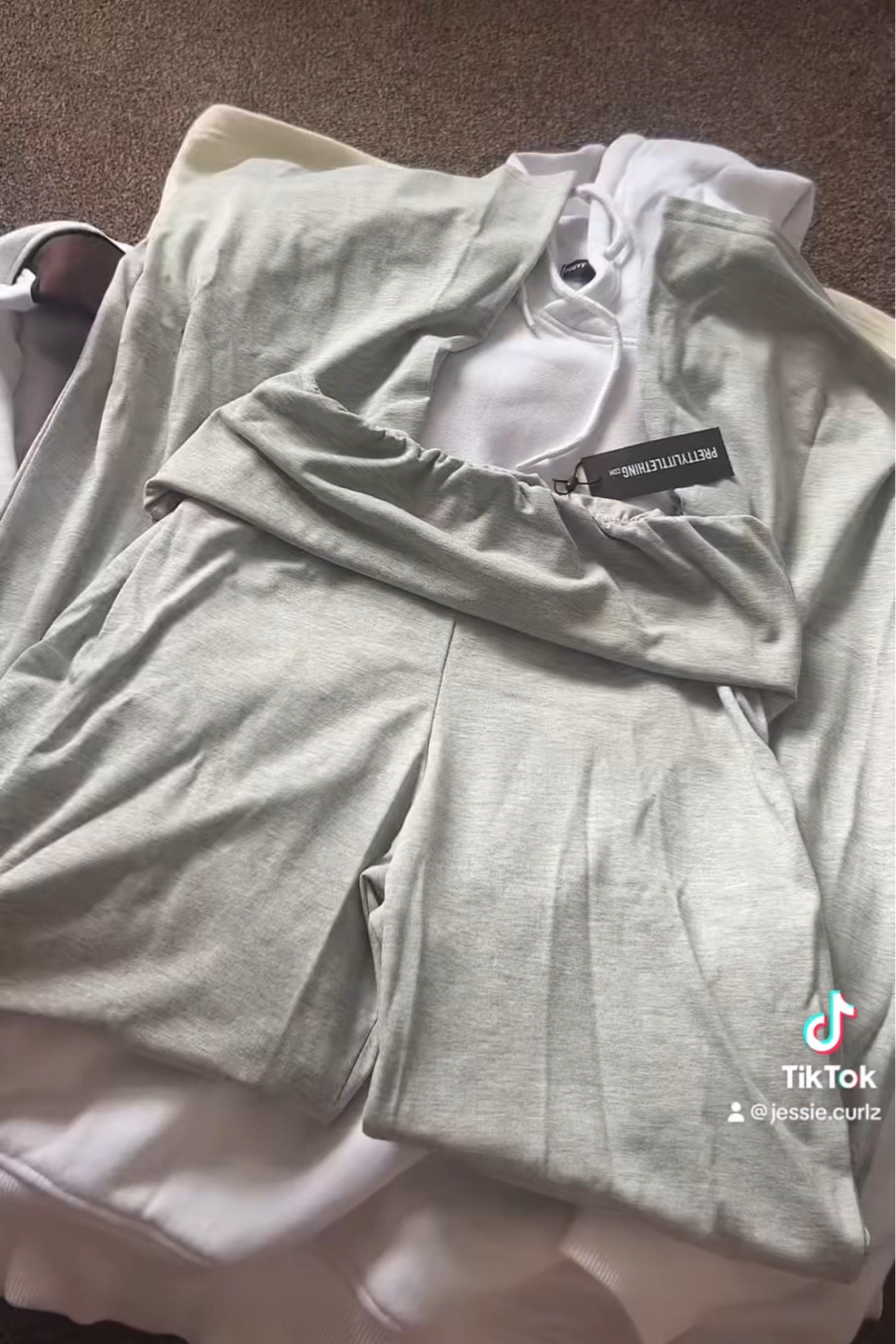 Petite Grey Marl Cotton Fold Detail Flared Trousers ✨

Cute flared yoga trousers, 
A must have for a capsule wardrobe 🫶

A cute simple everyday cozy basic 💓

#LTKFind #LTKsalealert #LTKSeasonal