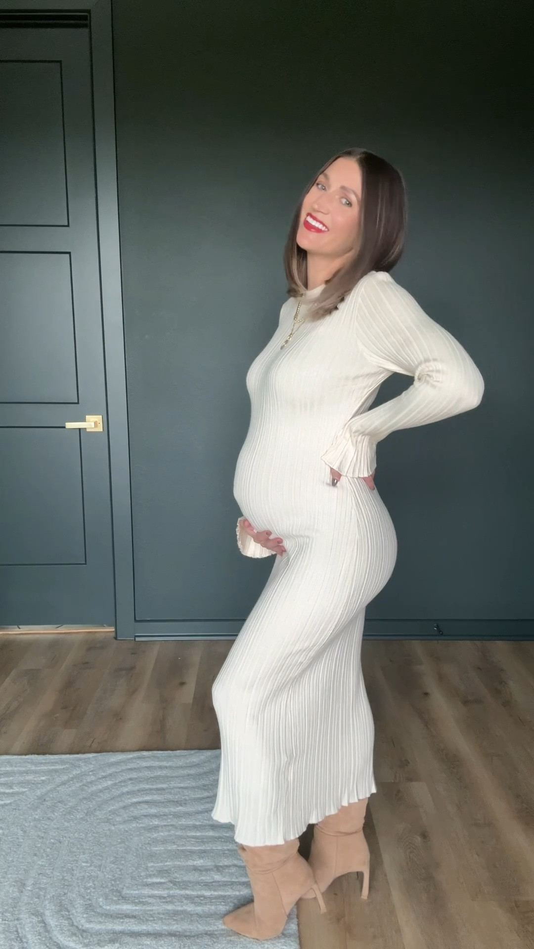 Bump friendly look for fall
Perfect for photos, dress comes in other colors, and can be worn pregnant or not!

#LTKFindsUnder50 #LTKBump #LTKStyleTip