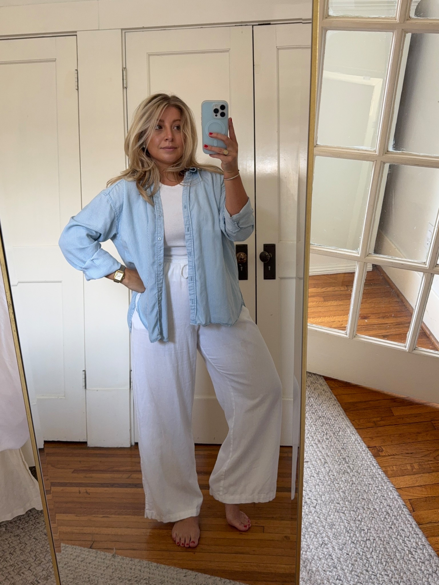 Summer uniform - blue white splendid button down On Sale

#LTKSaleAlert #LTKSeasonal #LTKFindsUnder100