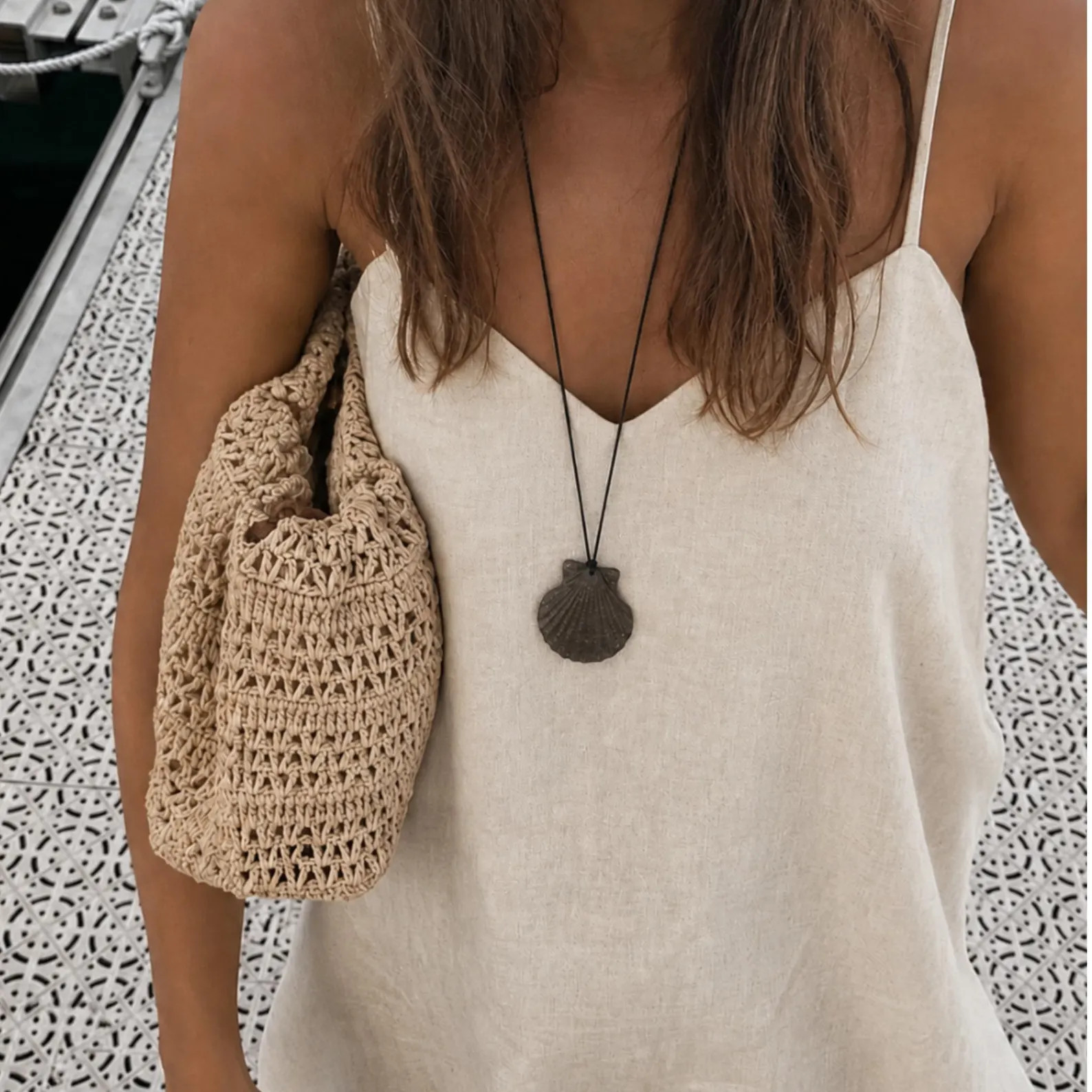 Scallop Shell Necklace [mini]: Black Clay with a Natural Brownish Shade | Etsy (Global)