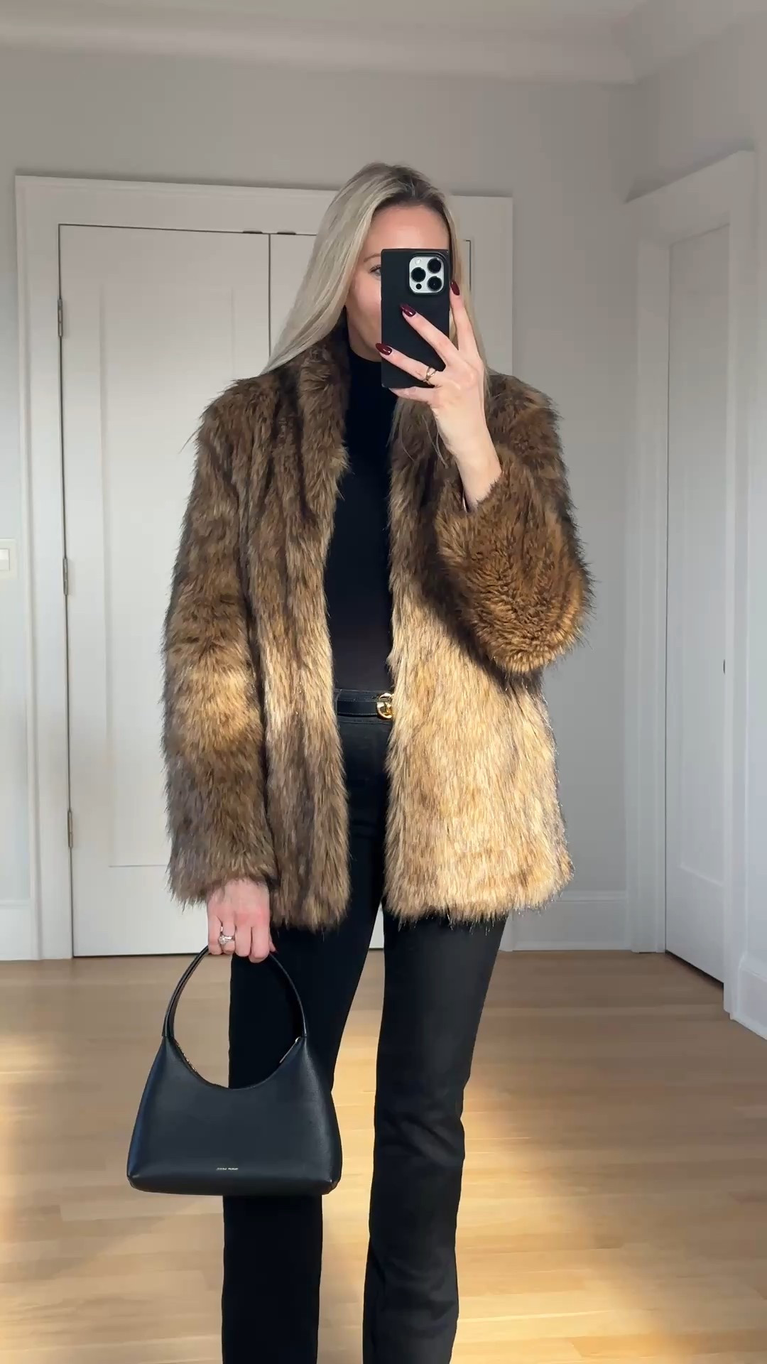 Winter outfits
Winter outfit idea
All black outfit
Fur coat
Bootcut jeans
High waisted black jeans
Square iPhone case
7 for all mankind jeans
Gift ideas for her
Christmas outfit
Brunch outfit
Girls night outfit 
Norma kamali black turtleneck bodysuit
Gucci belt
Mansur gavriel bag
Black handbag
Black boots
Black Ankle boots
Nine West boots
#ltkfindsunder100

Follow my LTK @kc.burn on the @shop.LTK app to view this post and get my exclusive app-only content!

#liketkit 
@shop.ltk
https://liketk.it/5HuWO

#LTKootd #LTKHoliday #LTKSeasonal