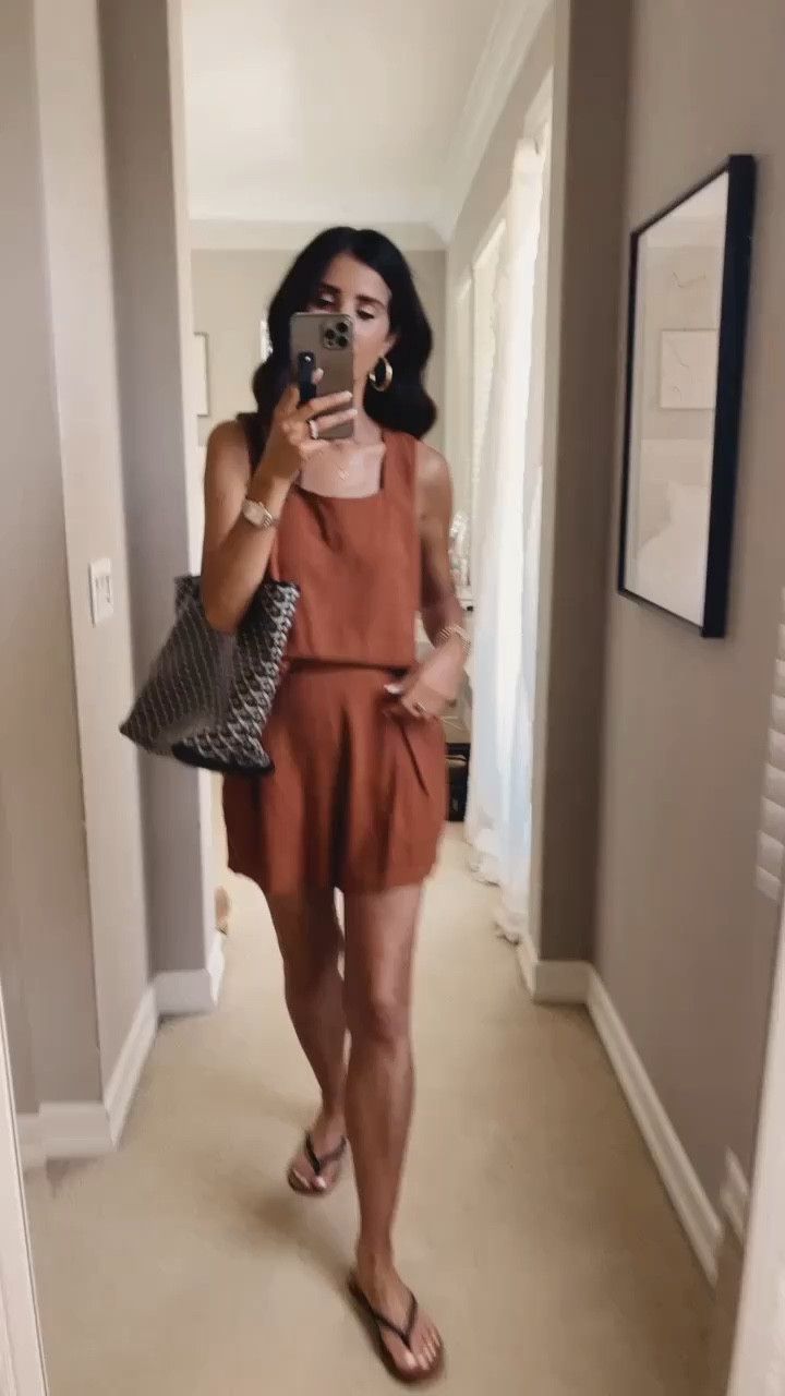 I'm just shy of 5-7" wearing the size small Amazon set, two piece set, amazon style... #StylinByAylin #Aylin

#LTKbeauty #LTKstyletip #LTKVideo