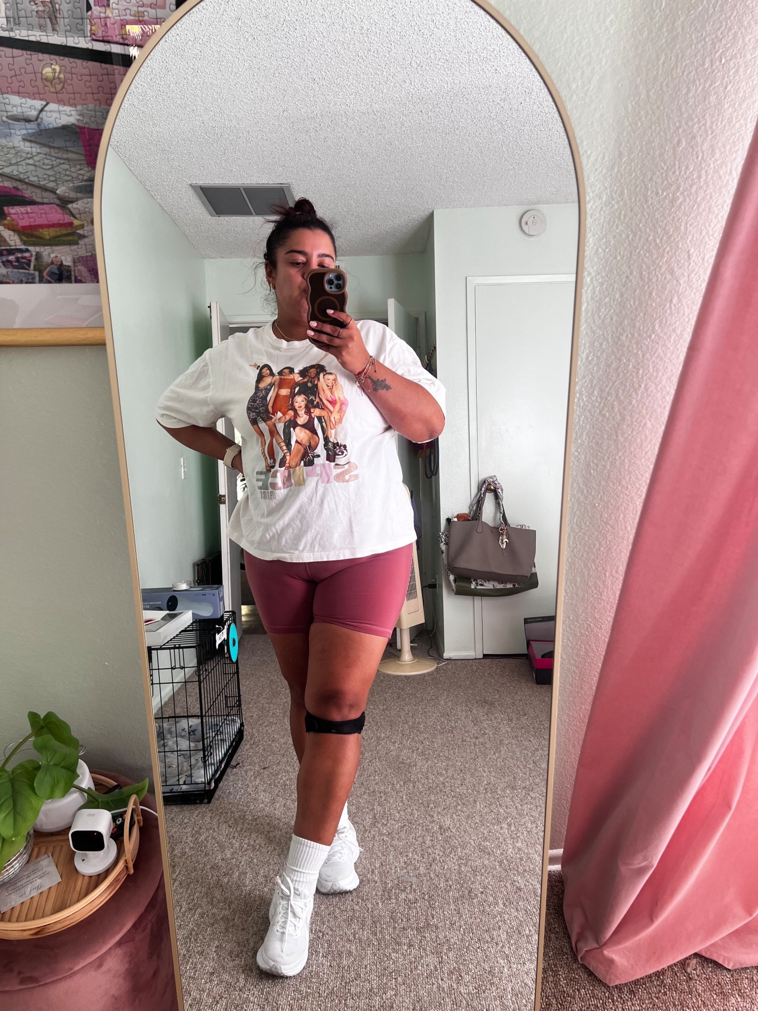 Day 21/31 I was feeling a little under the weather today. So little effort was put into my look, but I did have to go for a run so I gather all my girl power ✌🏽 and went out 🏃🏽‍♀️ 

#affordablefashion #midsizeootd #midsizefashion #workoutfit #activewear 

#LTKActive #LTKMidsize #LTKootd