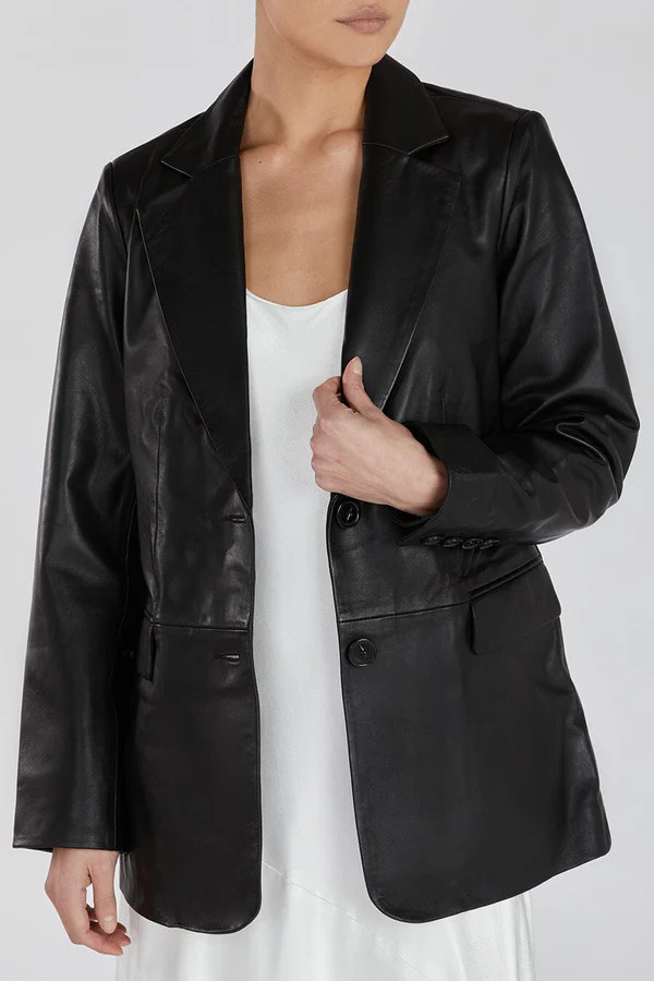 MILO BLACK LEATHER BLAZER | DISSH