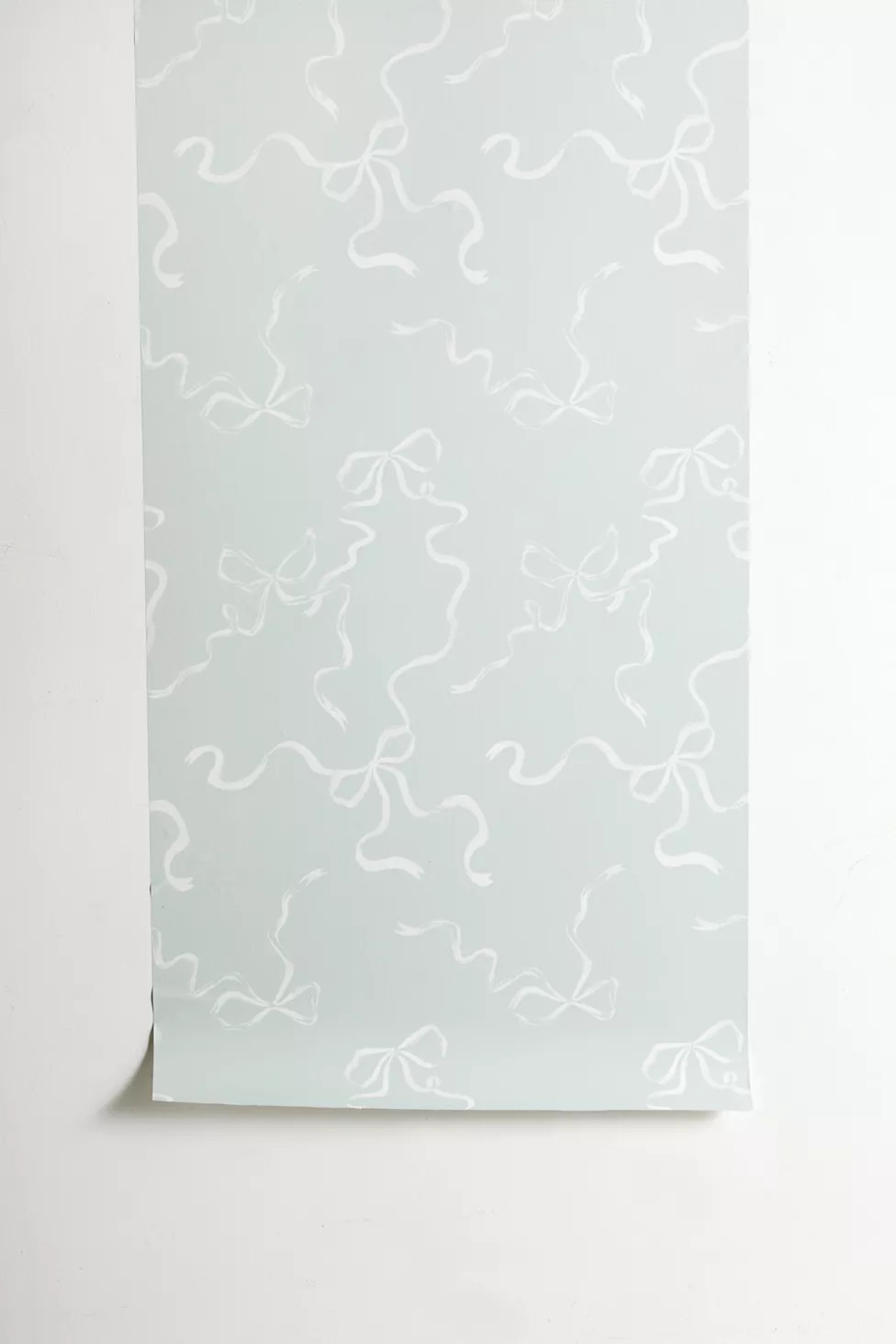 UO Home Painted Bows Green Removable Wallpaper | Urban Outfitters (US and RoW)