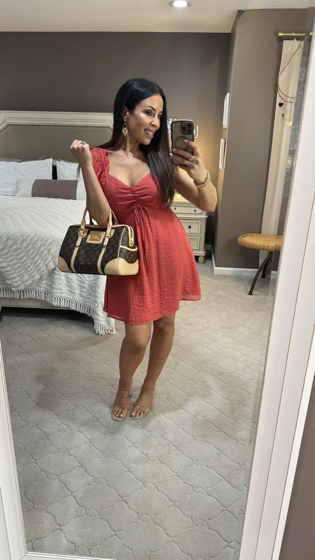Anyone else doing a double-take at Old Navy lately? This little red dress is such a classic silhouette and so easy to dress up or down. I’m thinking brunch, vacations, or even a casual summer wedding! 🥂
It’s 40% off right now! Hurry 🏃‍♀️
#oldnavyfinds

#LTKOver40