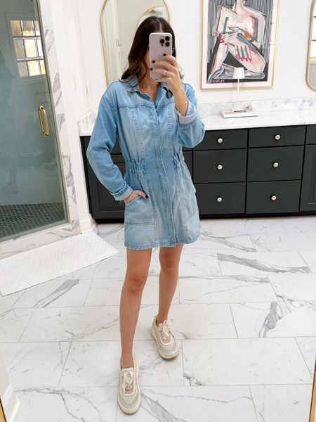 Casual cute denim dress for spring! Wearing a 4! 

#LTKSeasonal #LTKfindsunder50 #LTKfindsunder100