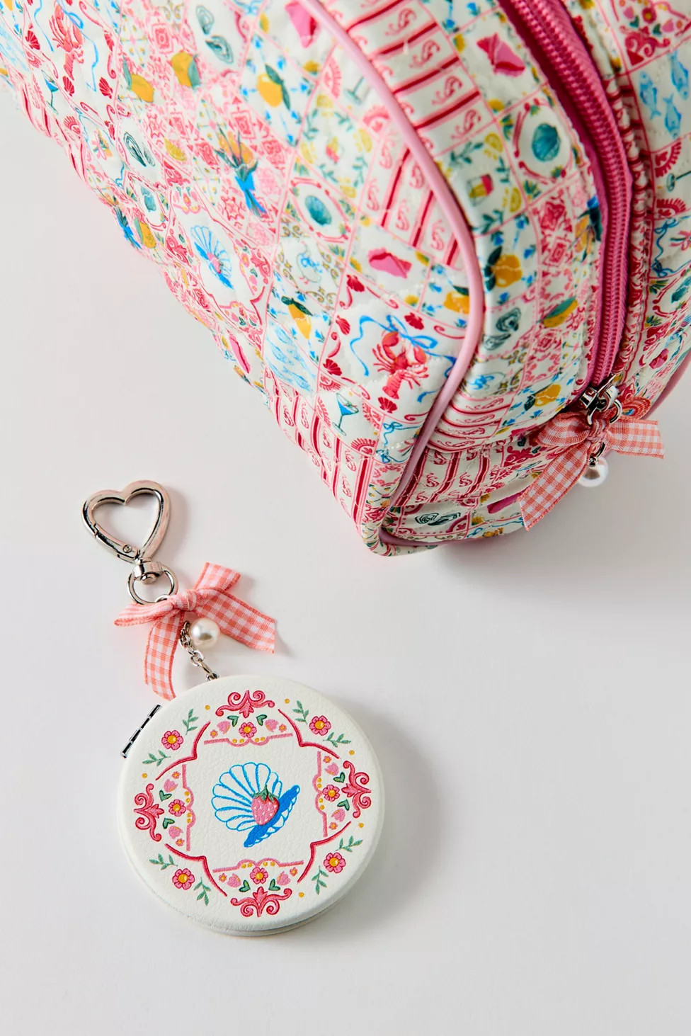 UO Icon Compact Mirror Keychain | Urban Outfitters (US and RoW)