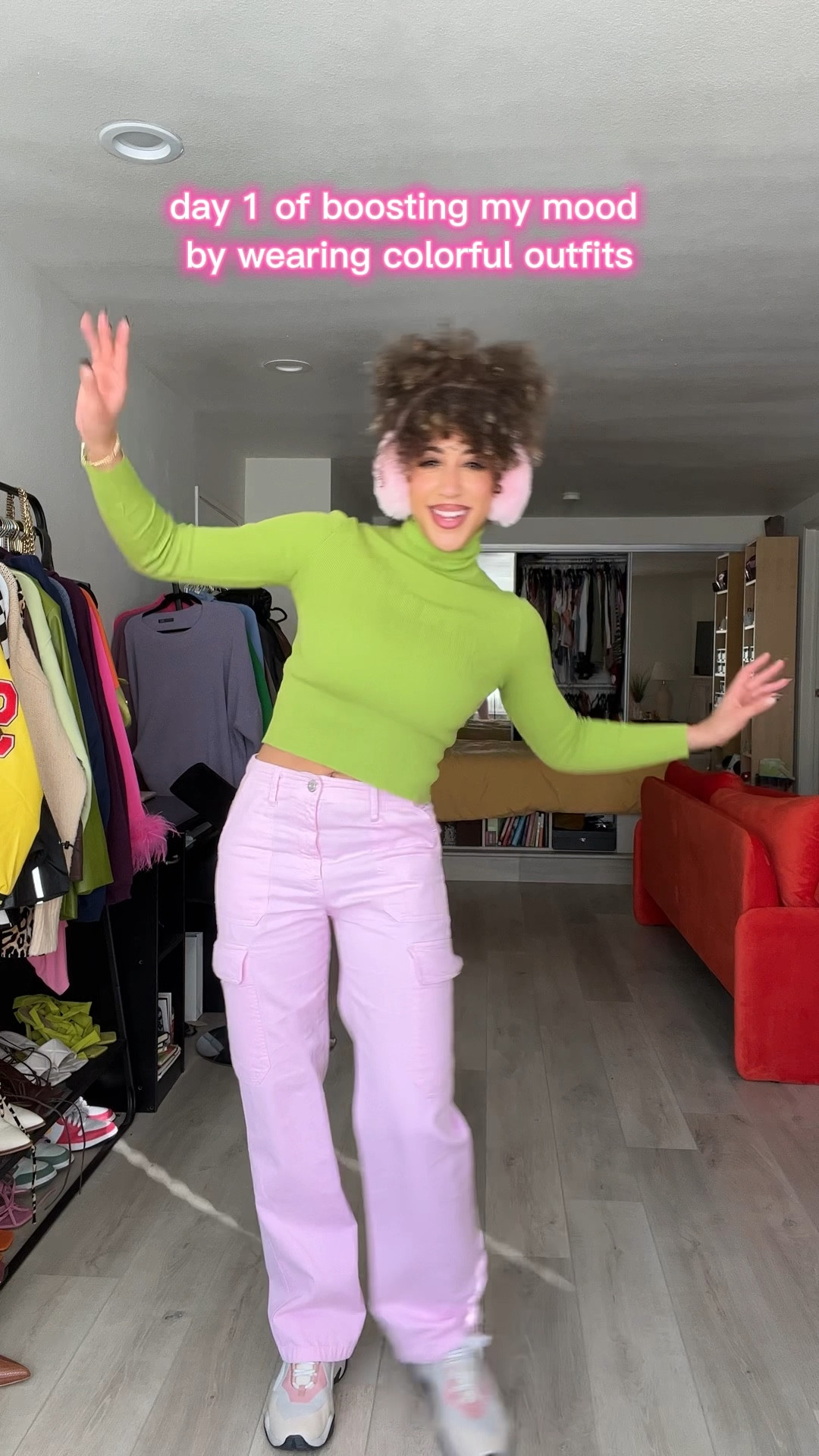 green turtleneck: Zara size M
cargo pants: Zara size 4
pink corset top: that’s so fetch size 6
leather trench coat: princess polly size 6
white crop top: Zara