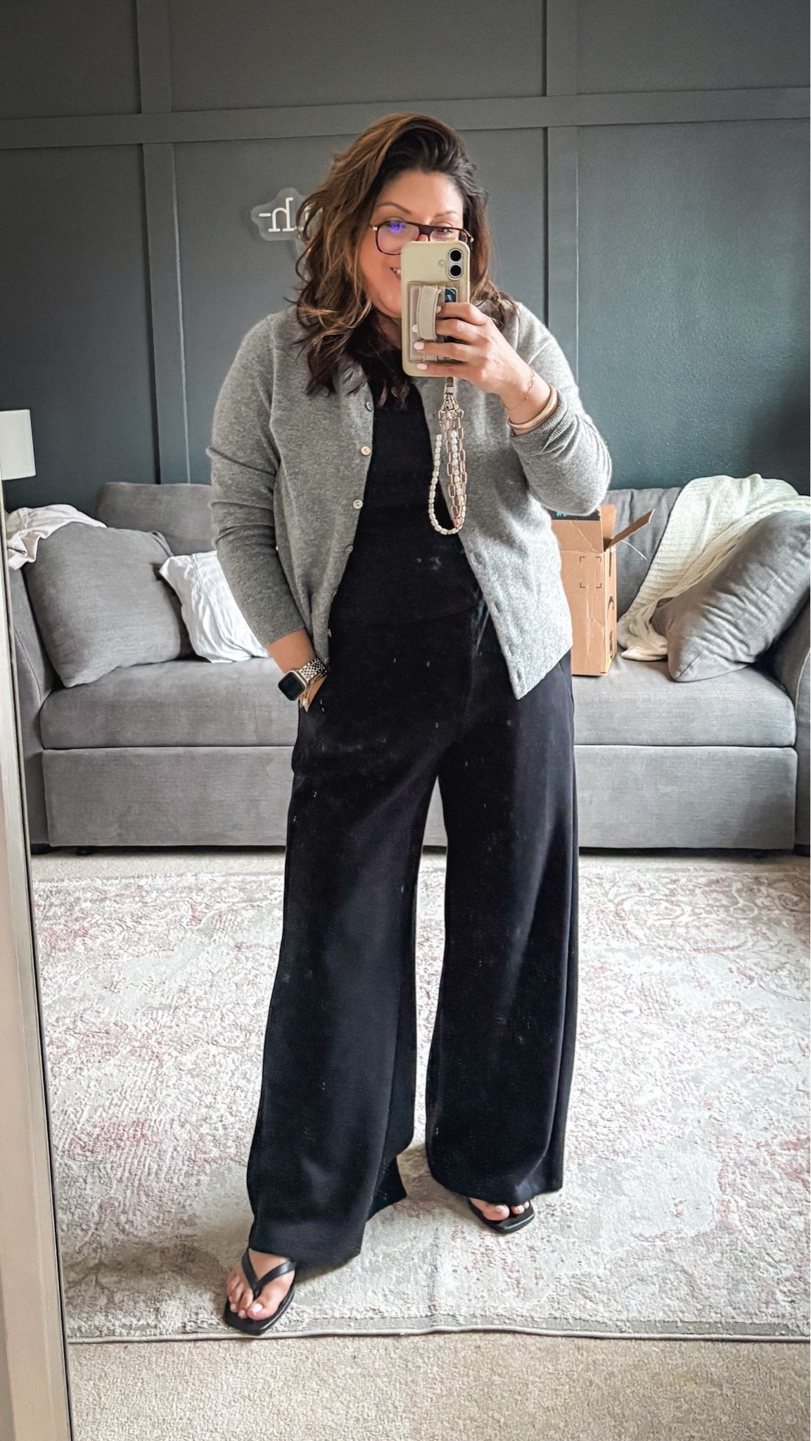 Tonight’s dinner look:
Quince cardi - XL
Spanx track pants - XL (code leslixspanx gets you 15% off + free shipping for new customers)
Open Edit kitten heels

#LTKMothersDay #LTKMidsize #LTKOver40