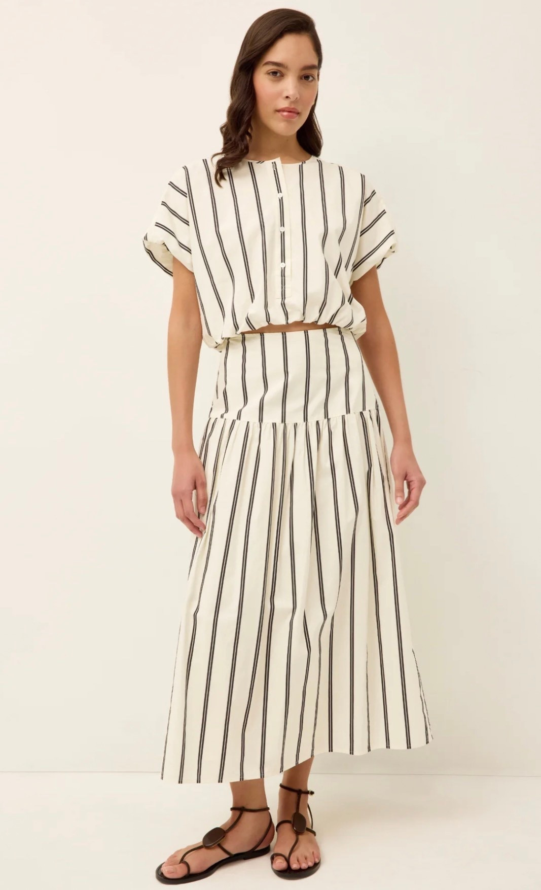 This striped set is perfect 🖤🤍

#LTKSeasonal #LTKootd #LTKgrwm