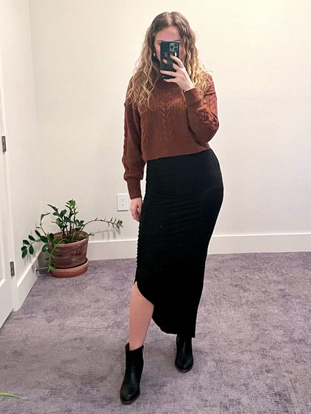 Proof that you can still look cute with clothes you already have. This skirt is 5+ years old and the sweater is 2 years old! Shoes are newer! Shop the look👇🏼

Brown and black outfit idea  / church outfit idea / long black skirt outfit / brown sweater black skirt / skirt outfit 

#LTKfindsunder50 #LTKworkwear #LTKfindsunder100