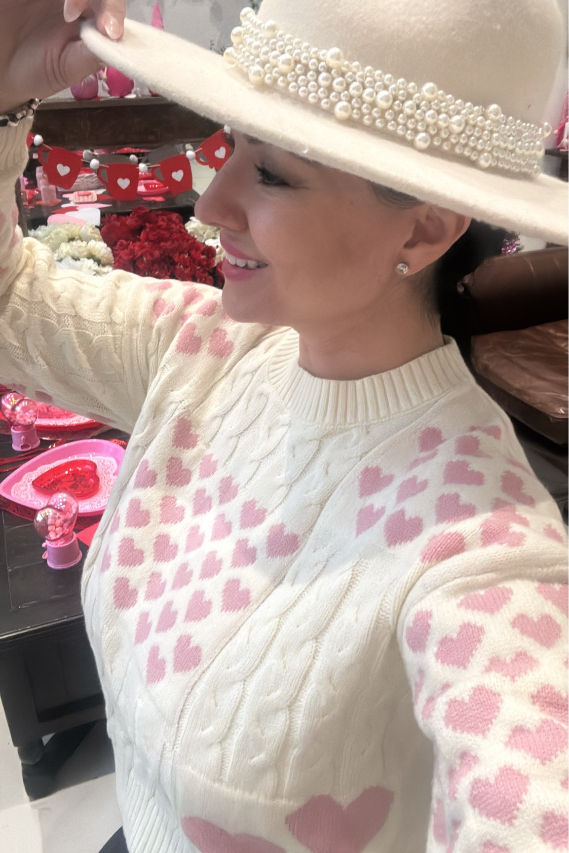 Valentine’s Sweaters 💕

#LTKFitness #LTKFamily #LTKSeasonal