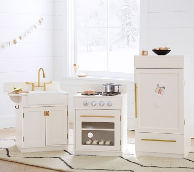 Chelsea Kitchen Collection | Pottery Barn Kids