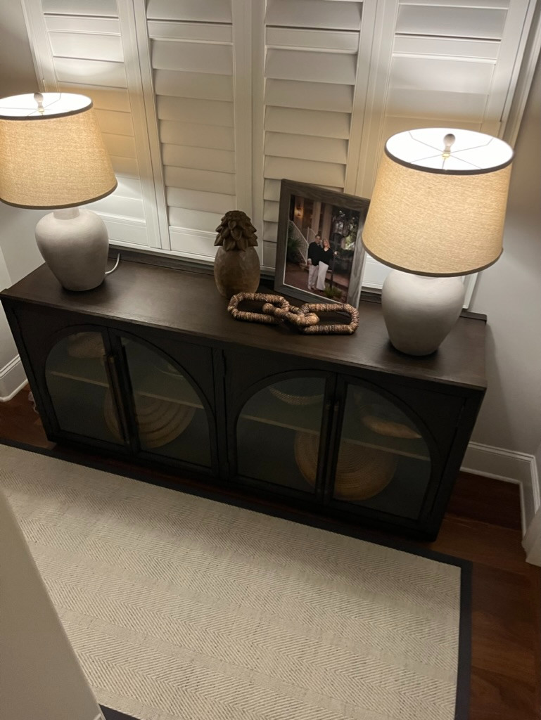 If your entry or hallway looks empty this is where I’d start

I always use a console to anchor the space before adding anything on top

It gives you a place to style, creates structure, and makes the whole area feel more intentional

Shop my console picks

#AmandaAndCoDesign #EntrywayDesign #BeachHome 

 #LTKHome