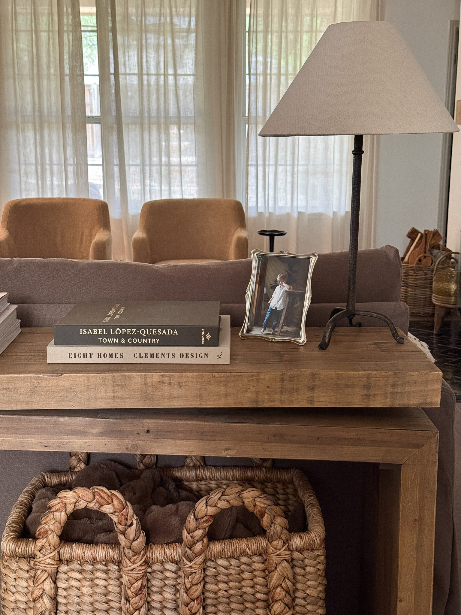 Blanket basket under console table 

#LTKHome #LTKdayinmylife #LTKmomlife