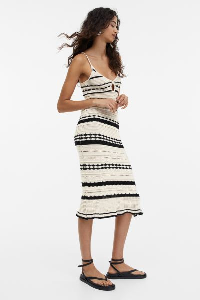 Crochet-look dress | H&M (UK, MY, IN, SG, PH, TW, HK)