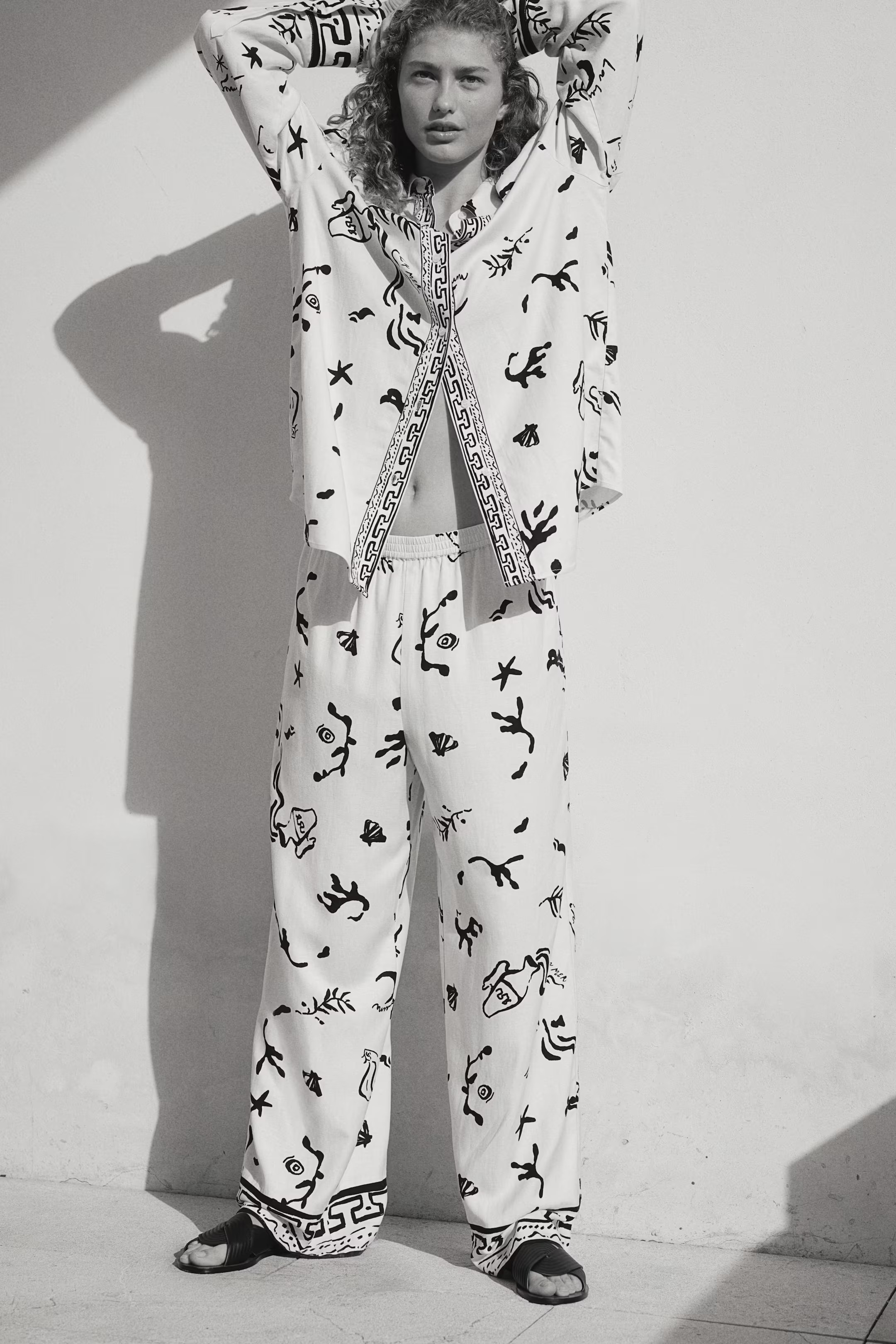 Pantaloni in misto lino | H&M (FR, IT, ES, PT, BE)