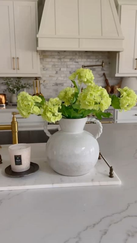 Shop the look!

Follow me @ahillcountryhome for daily shopping trips and styling tips!

Seasonal, home, home decor, decor, kitchen, ahillcountryhomee

#LTKhome #LTKSeasonal #LTKover40