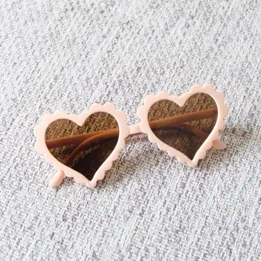 Kids Boys And Girls Heart Shaped Plastic Sunglasses For - Temu | Temu Affiliate Program