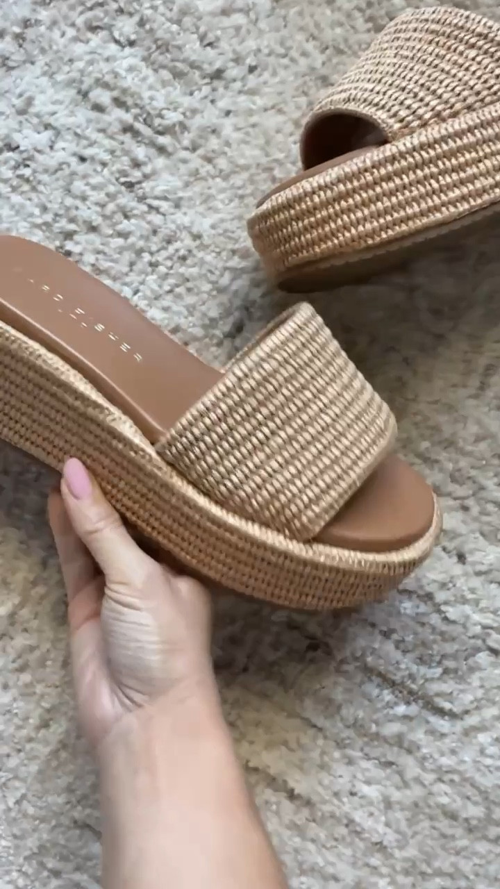 Platform sandals
Sandals 

#LTKSeasonal