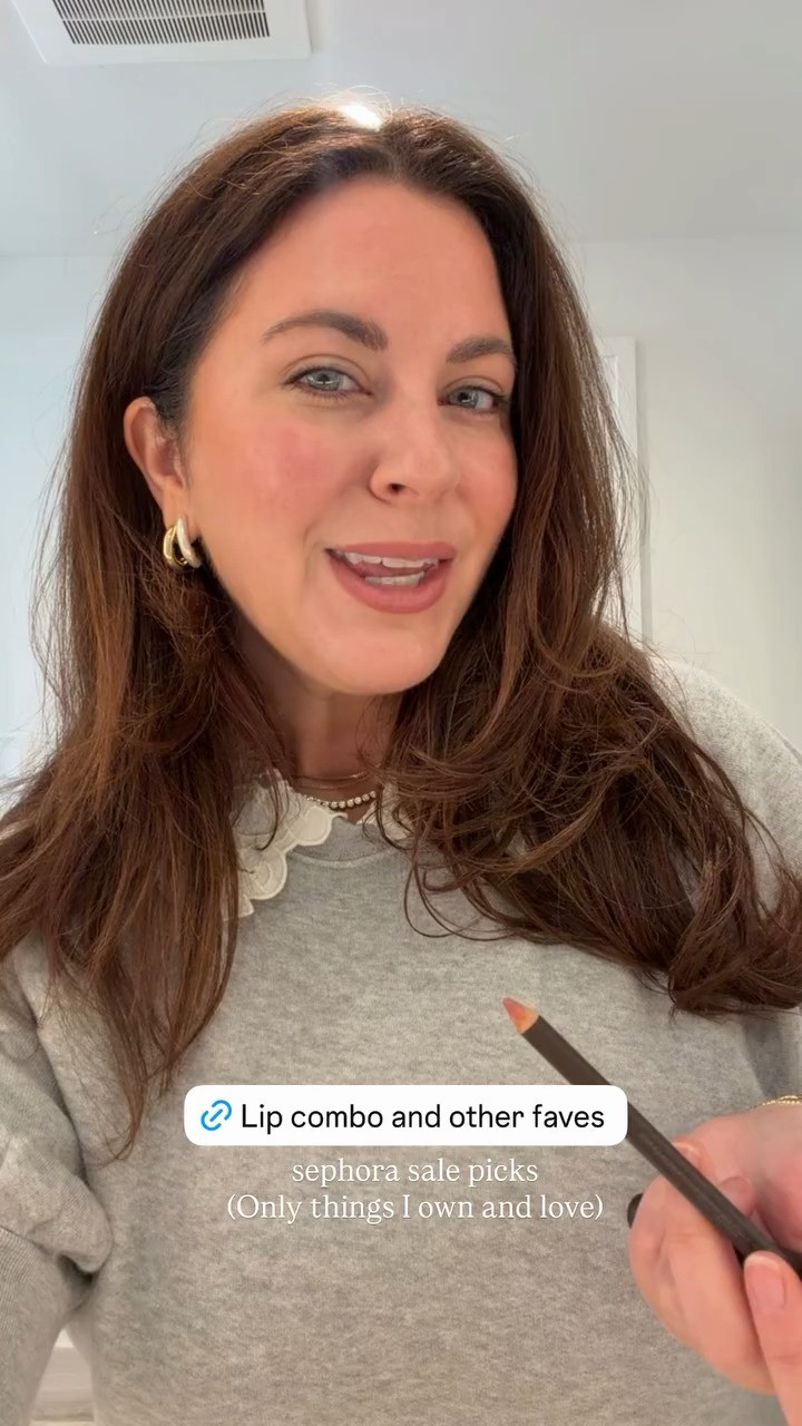 This lip combo is my go-to right now - I pulled all of my other Sephora Sale favorites! 

sephora sale l sale l makeup l beauty l lip combo 

 