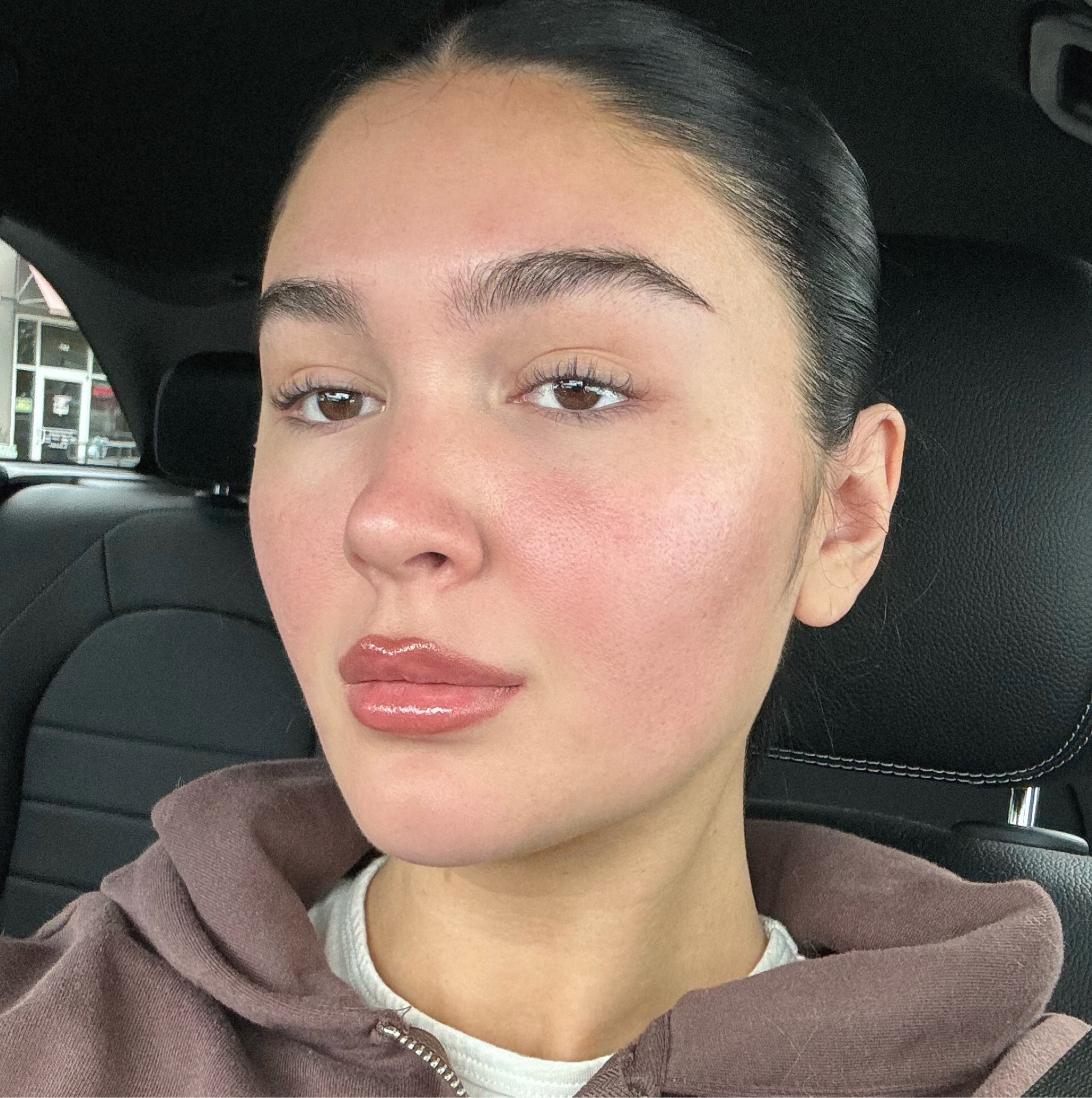 the best “gym lip” — your lip but better / no makeup lip combo 