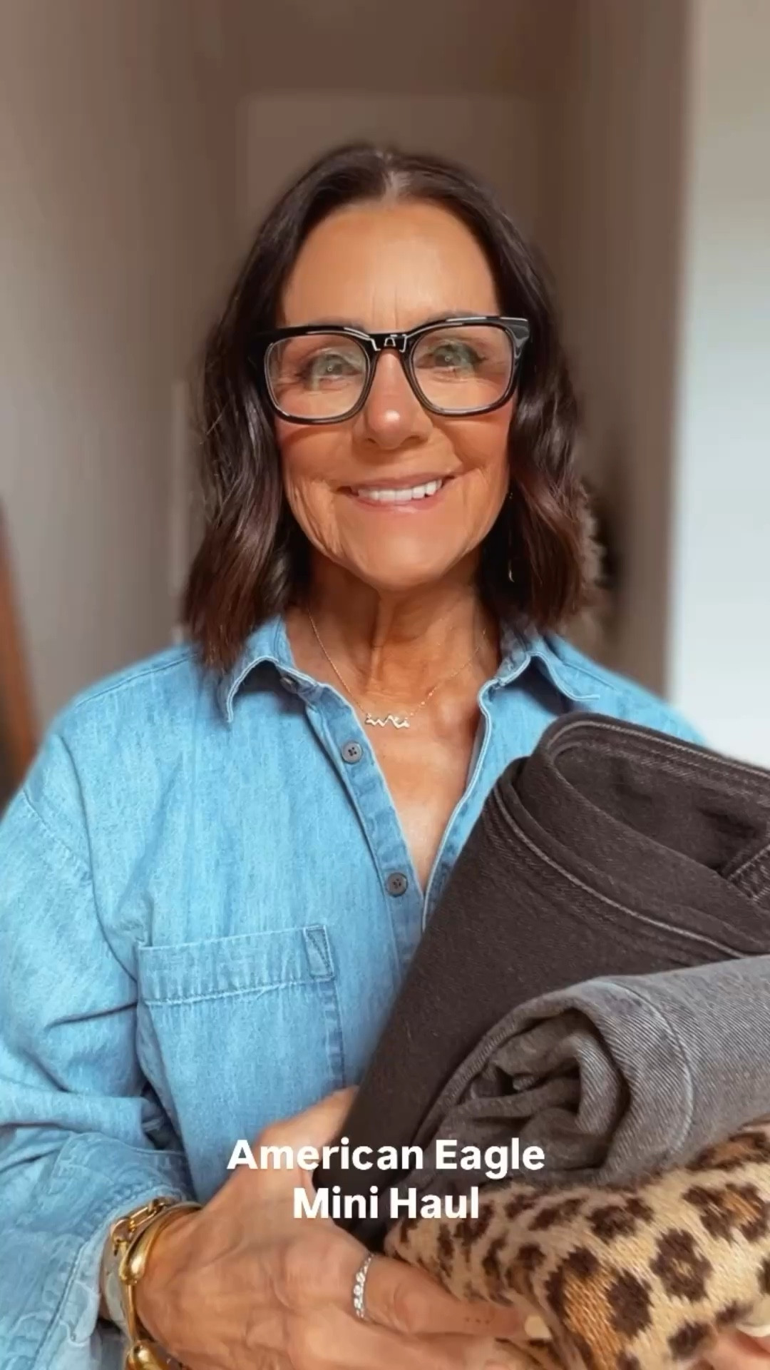 Wanting a solid pair of black jeans so I turn to one of my favorite denim brands, @americaneagle as they never disappoint.

Still considering which pair of jeans to keep but leaning towards the straight leg pair as I don’t have any.

What do you think?

#styleover60fashion 
#styleover60 
#americaneaglestyle 
#denimstyleae
#casualstyles

#LTKOver40 #LTKootd #LTKdayinmylife