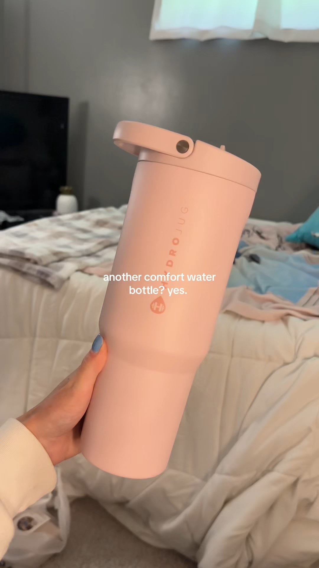 hydrojug 40 oz in pink sands! 

#LTKActive #LTKStyleTip #LTKFindsUnder50