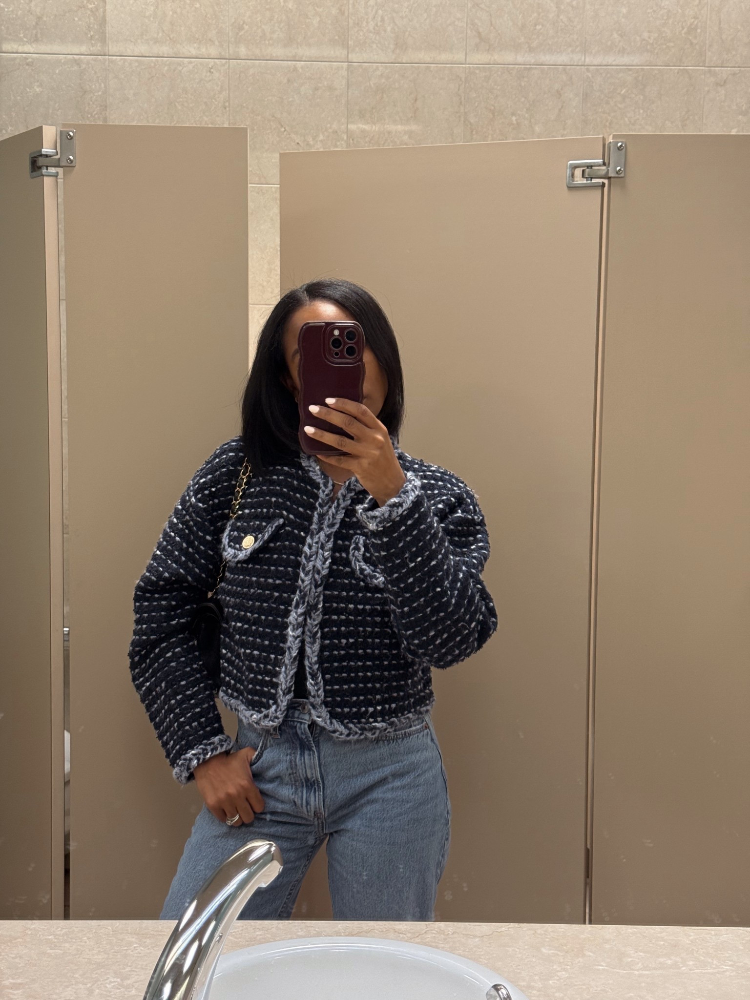 Blue cropped lady jacket and jeans 

#LTKootd