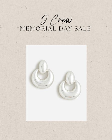 J crew Memorial Day sale 
Silver earrings 

Thank god for jcrew making statement earrings in silver! I can never find silver jewelry like this! 



#LTKFindsUnder50 #LTKSaleAlert #LTKFindsUnder100