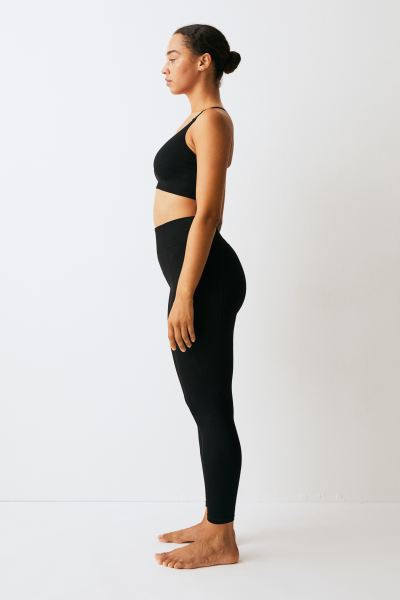 DryMove™ Seamless Sports Leggings | H&M (US + CA)