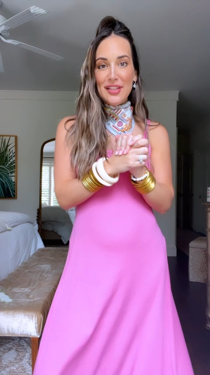 The $40 dress I’ve ordered in 3 more colors that I’ll be wearing all summer - I took my usual size 🩷

#LTKFindsUnder50