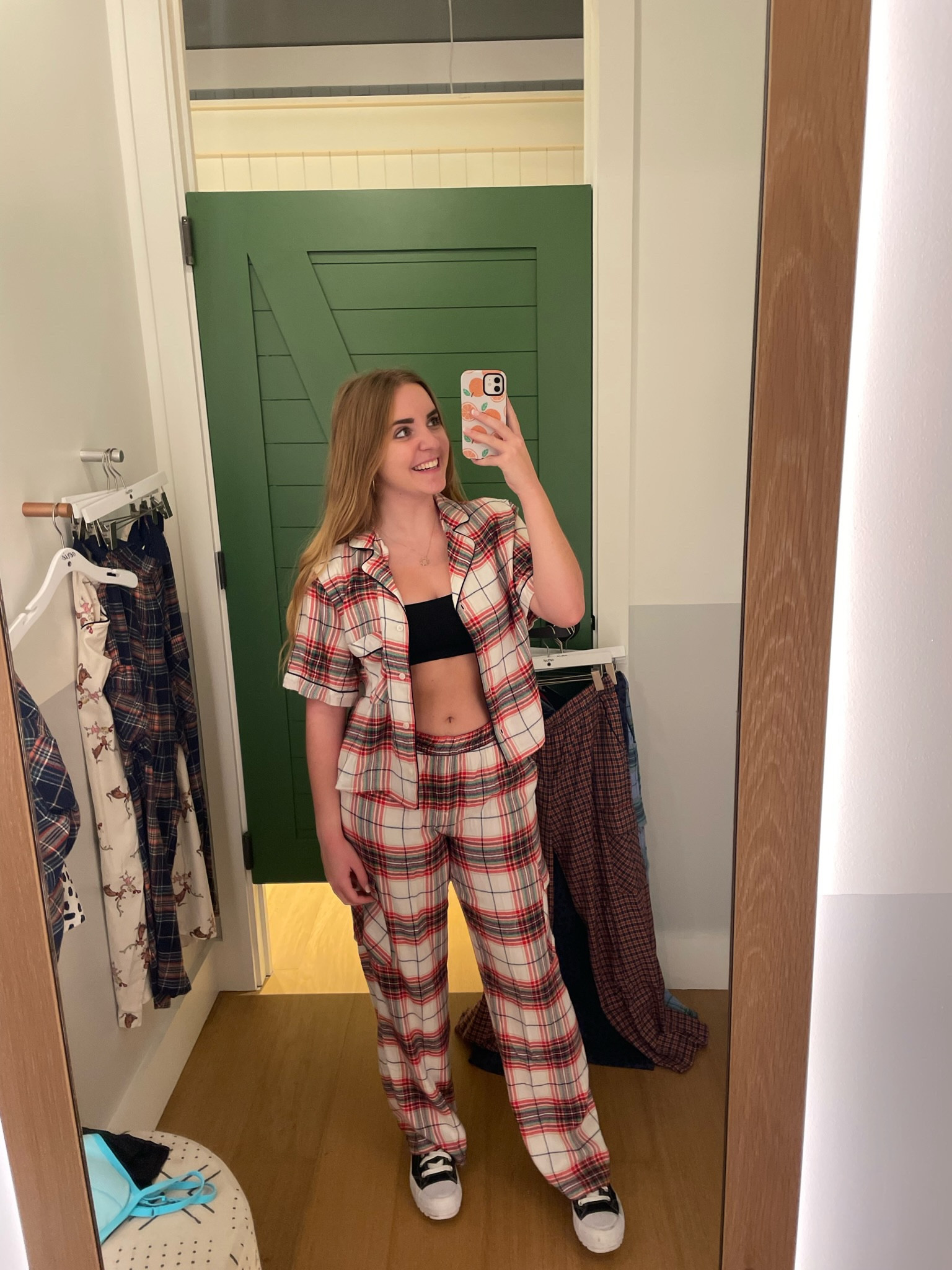 the absolute cutest Christmas pjs from aerie! currently 30% off, I’m obsessed 🎄

#LTKHoliday #LTKSeasonal #LTKGiftGuide