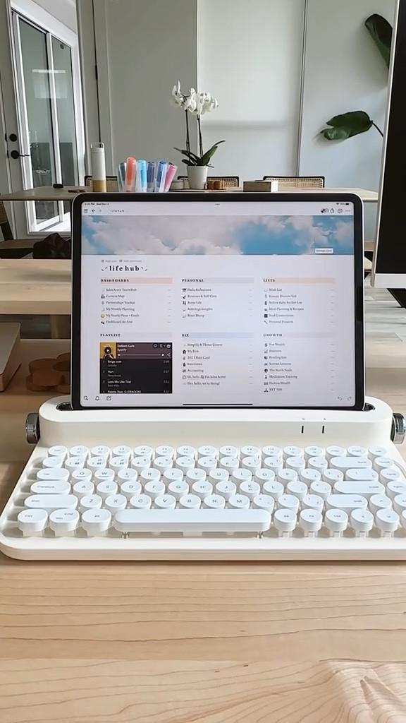 got this retro iPad typewriter for our Homebodies photo shoot coming up, but totally keeping it! It’s such a fun iPad accessory 🫶🏼 got it on amazon

#LTKhome