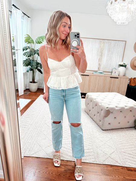 The cutest dresser top for Summer on sale for under $25! I’m a size 2/4 and have size small and it fits perfect! Jeans are 20% off / size 27/4 (XSHORT length —5’4”)

Summer fashion, date night outfits, denim, summer outfits 

#LTKSaleAlert #LTKStyleTip #LTKFindsUnder100