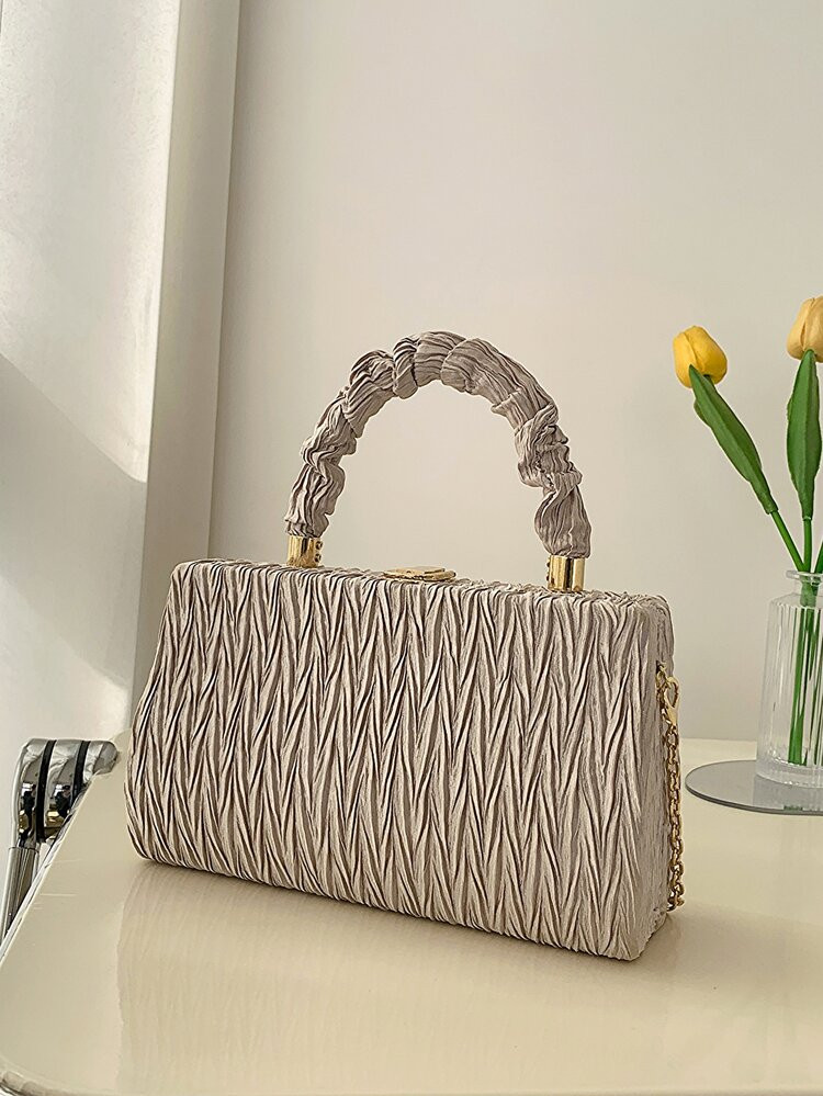 Textured Chain Box Bag | SHEIN
