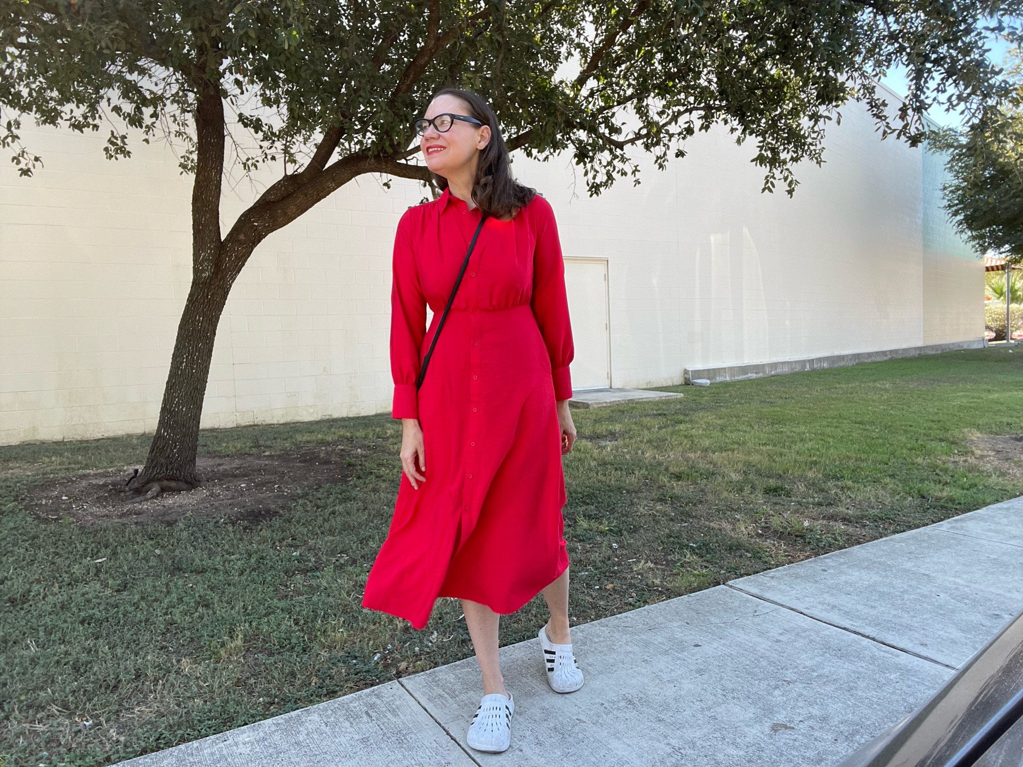 Not quite into fall but I am into my simple day dresses (with sleeves and pockets!) and slip ons for early fall errands #investmentpiece 

#LTKSeasonal #LTKOver40 #LTKStyleTip