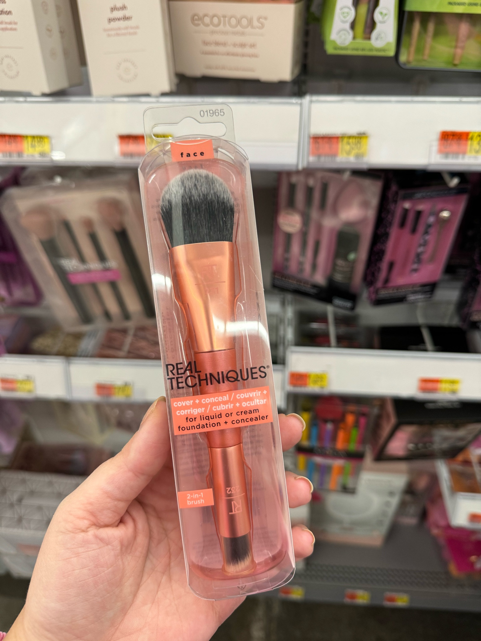 Best foundation and concealer brush from real techniques !

#LTKMostLoved #LTKGiftGuide #LTKbeauty