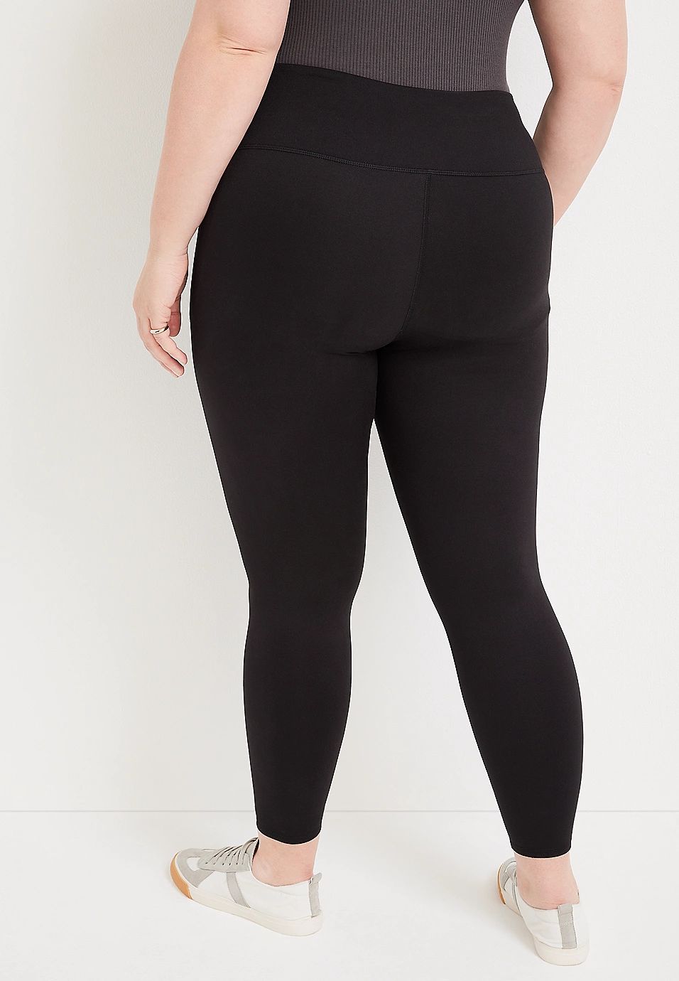 Plus Size Black Super High Rise Luxe Crossover Legging | Maurices